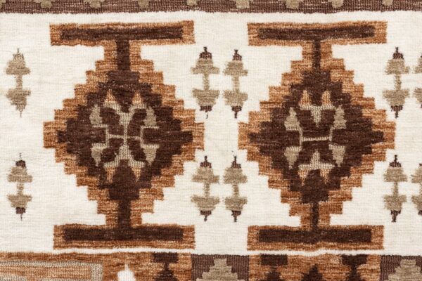 Carpet Maron - Image 9