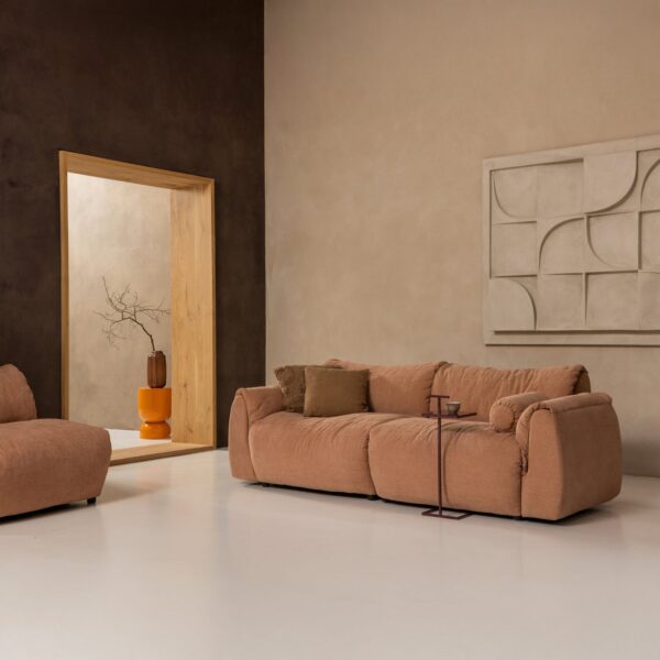 TOSTE SIDE TABLE METAL DARK SAND/AUBERGINE - Image 3