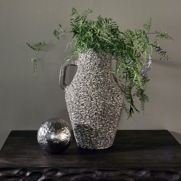 TABIA VASE ALUMINUM DARK BROWN - Image 5