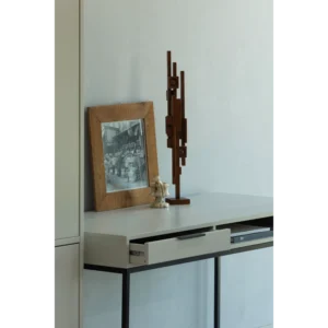 NORE DESK PINE MUD/DUST